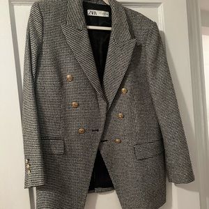 Zara XL black and white blazer